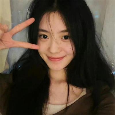 香闺春暖